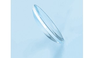 Планоконвексная линза из кальция фторида с диаметром 25,4 мм и фокусным расстоянием 75 мм, без покрытия